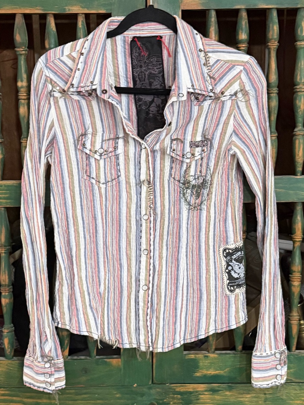 NWOT Miss Me Detailed Western Style
Cotton Button Down Shirt - L